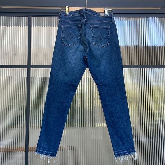 AG Adriano Goldschmied Mid-Rise Stevie Crop Jean - Picture 3 of 4
